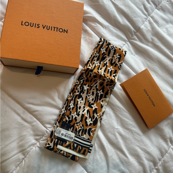 Louis Vuitton reversible jungle bandeau (rare) (twilly) - Picture 1 of 5